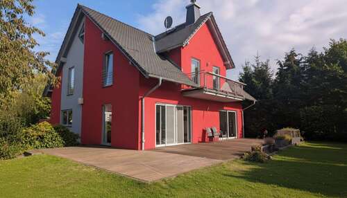 Foto - Haus zum Kaufen in Rötha 885.000,00 € 185 m²