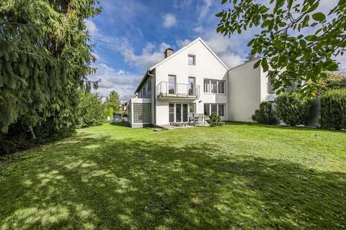 Foto - Haus zum Kaufen in Nürnberg 1.290.000,00 € 290 m²