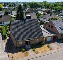 Haus zum Kaufen in Dormagen Hackenbroich 430.000,00 € 170.22 m² - Dormagen / Hackenbroich