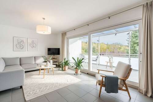 Foto - Haus zum Kaufen in Usingen 690.000,00 € 209.3 m²