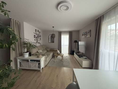 Foto - Wohnung zum Mieten in Besigheim 990,00 € 74.64 m²