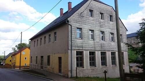 Foto - Haus zum Kaufen in Großschirma 95.000,00 € 261 m²