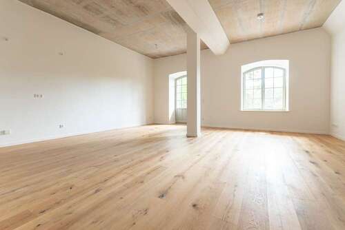 Foto - Wohnung zum Mieten in Schkeuditz 1.486,00 € 133.46 m²
