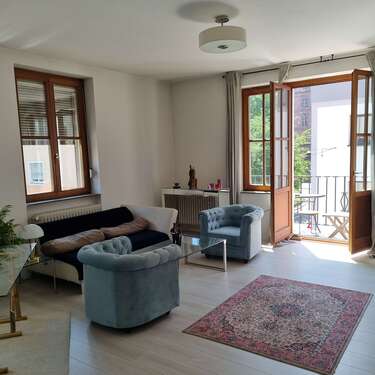 Foto - Haus zum Kaufen in Aschaffenburg 1.200.000,00 € 480 m²
