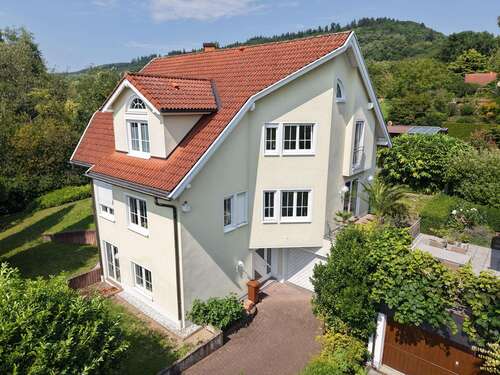 Foto - Haus zum Kaufen in Neuwied 399.000,00 € 221.46 m²