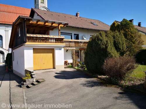 Foto - Haus zum Kaufen in Marktoberdorf 495.000,00 € 279 m²