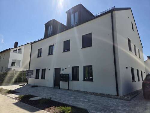Foto - Wohnung zum Mieten in Regensburg 1.528,00 € 84.88 m²