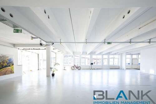 Foto - Einzelhandel in Pforzheim 4.800,00 € 600 m²