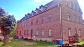 Haus zum Kaufen in Teuchern 135.000,00 € 520 m²