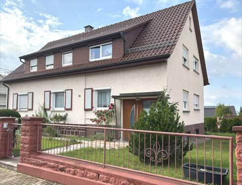 Foto - Haus zum Kaufen in Kieselbronn 450.000,00 € 168 m²