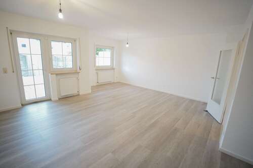 Foto - Haus zum Mieten in Seligenstadt 2.000,00 € 150 m²