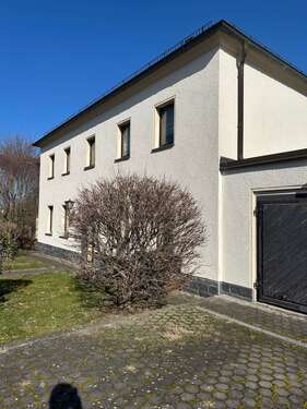 Foto - Haus zum Kaufen in Weischlitz 159.000,00 € 163 m²