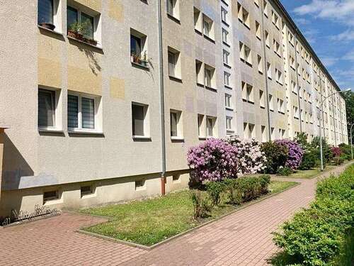 Foto - Wohnung zum Mieten in Hermsdorf 660,00 € 118.97 m²