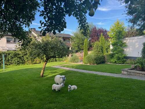 Foto - Haus zum Kaufen in Bielefeld 455.000,00 € 265 m²