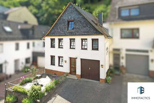 Foto - Haus zum Kaufen in Manubach 99.000,00 € 178 m²