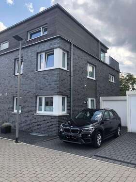 Foto - Haus zum Kaufen in Neukirchen-Vluyn 585.000,00 € 139 m²