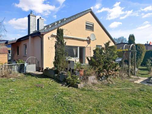Foto - Haus zum Kaufen in Berlin 250.000,00 € 130 m²