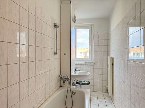 Foto - Wohnung zum Mieten in Stendal 325,00 € 58.4 m²