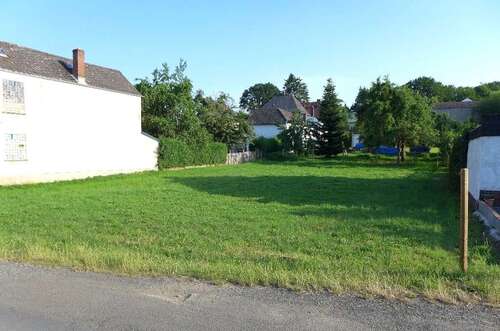 Foto - Grundstück zu verkaufen in Hohenahr-OT 78.000,00 € 1003 m²