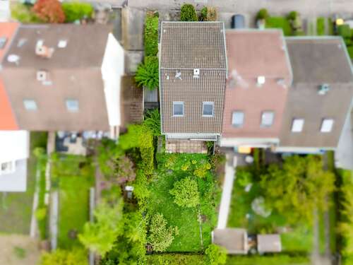 Foto - Haus zum Kaufen in Stuttgart 695.000,00 € 192.6 m²