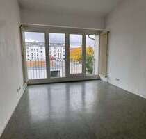 Wohnung zum Mieten in Berlin 1.070,65 € 93.1 m²