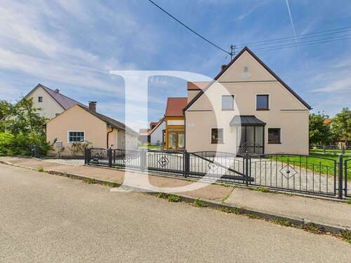 Foto - Haus zum Kaufen in Ellgau 499.000,00 € 187.12 m²
