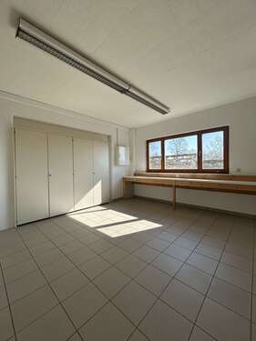 Foto - Büro in Lampertheim 1.455,40 € 223.91 m²