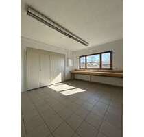 Büro in Lampertheim 1.455,40 € 223.91 m²