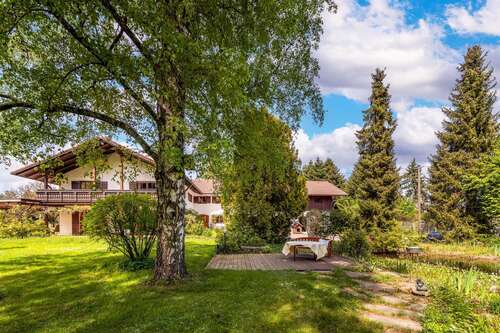 Foto - Haus zum Kaufen in Buch am Buchrain 2.950.000,00 € 400 m²