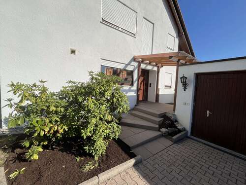 Foto - Haus zum Kaufen in Weissach 755.000,00 € 229 m²