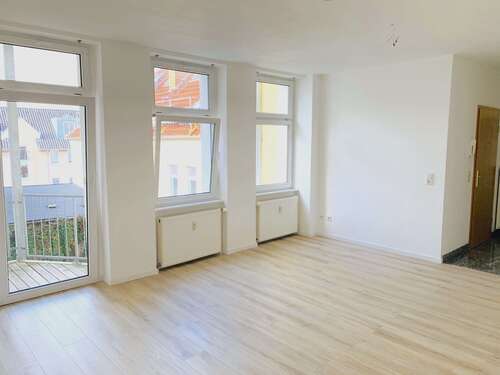 Foto - Wohnung zum Mieten in Magdeburg 350,00 € 39 m²