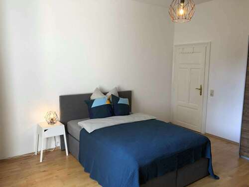 Foto - WG-Zimmer in Frankfurt am Main 605,00 € 19 m²