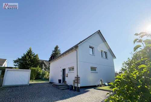 Foto - Haus zum Kaufen in Welden 695.000,00 € 130.76 m²