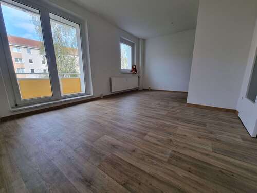 Foto - Wohnung zum Mieten in Schönebeck 329,00 € 57 m²