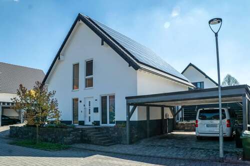 Foto - Haus zum Kaufen in Neustadt-Wied 549.000,00 € 160 m²