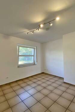 Foto - Wohnung zum Mieten in Kaiserslautern 350,00 € 34 m²