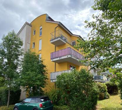 Foto - Wohnung zum Mieten in Dörfles-Esbach 730,00 € 78.6 m²