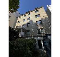 Haus zum Kaufen in Hamburg 2.200.000,00 € 574 m²