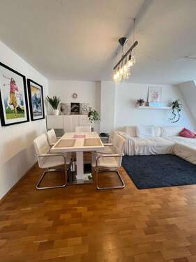 Foto - Wohnung zum Mieten in Stuttgart-Bad Cannstatt 820,00 € 58 m²