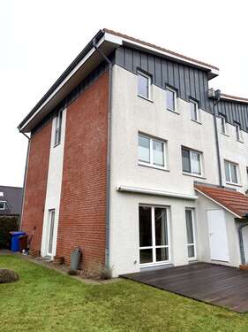 Foto - Haus zum Mieten in Bad Bramstedt 1.600,00 € 153 m²