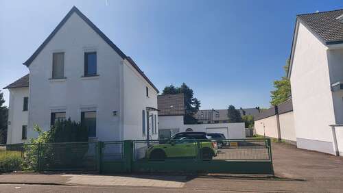 Foto - Haus zum Kaufen in köln 380.000,00 € 150 m²
