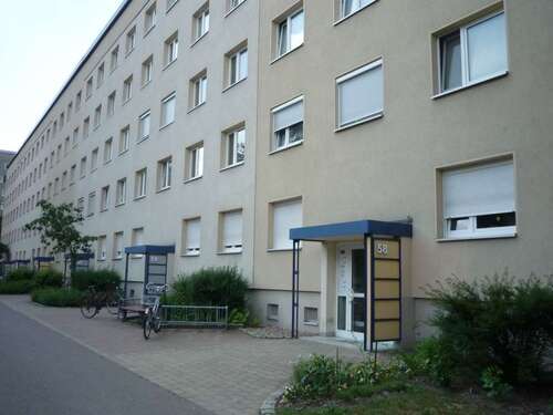Foto - Wohnung zum Mieten in Cottbus 365,00 € 49.87 m²