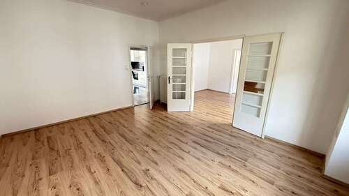 Foto - Wohnung zum Mieten in Baden-Württemberg - Pforzheim 400,00 € 18 m²