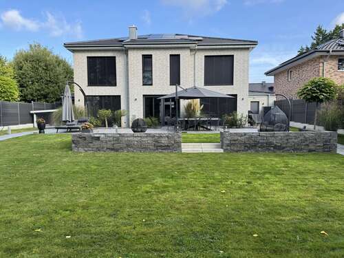 Foto - Haus zum Kaufen in Leopoldshöhe 1.200.000,00 € 250 m²