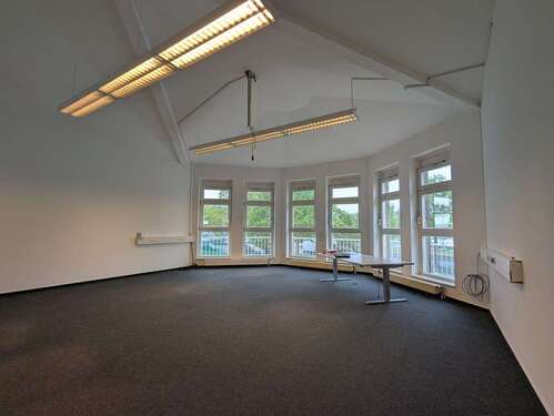 Foto - Büro in Oldenburg 3.100,00 € 213.5 m²