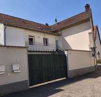 Haus zum Mieten in Wallertheim 840,00 € 123.02 m²