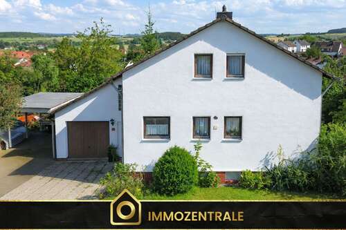 Foto - Haus zum Kaufen in Wolfhagen 299.000,00 € 116 m²