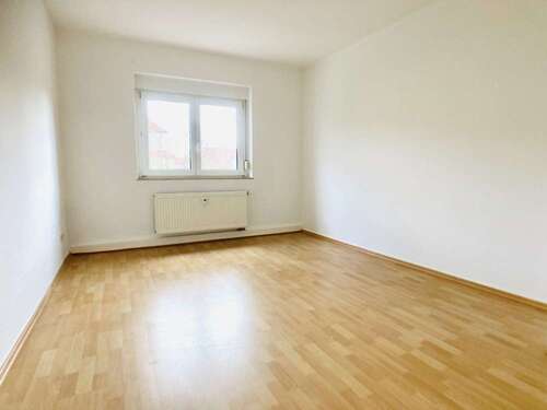 Foto - Wohnung zum Mieten in Böhlen 368,00 € 46 m²