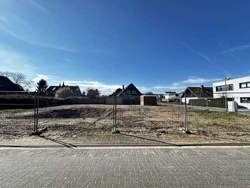 Foto - Grundstück zu verkaufen in Meerbusch 950.000,00 € 908 m²
