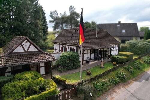 Foto - Haus zum Kaufen in Neunkirchen-Seelscheid Heister 349.000,00 € 128 m²